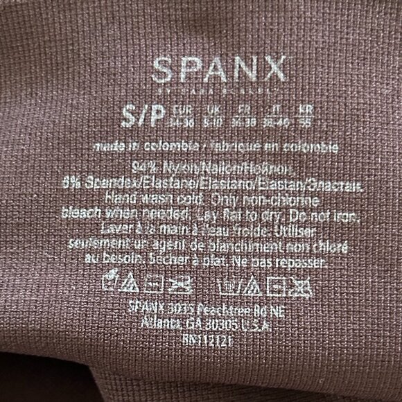 3 pair of Spanx Leggings - Size Small and Petite - Picture 3 of 4